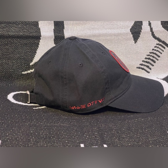 Star Wars Darth Maul Hat - Picture 2 of 5